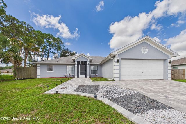 476 Ocala Street SW, Palm Bay, FL 32908
