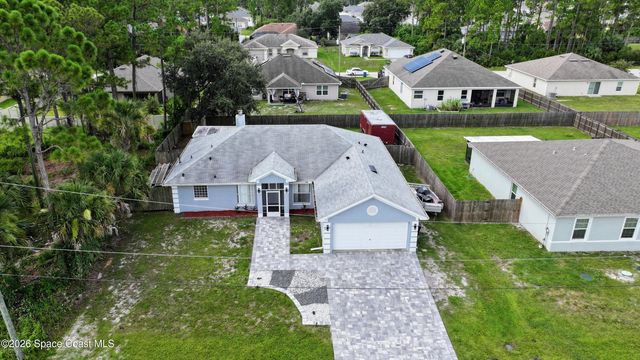 476 Ocala Street SW, Palm Bay, FL 32908