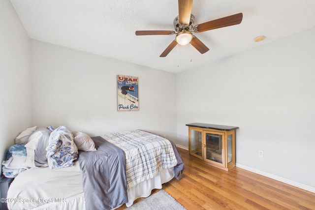476 Ocala Street SW, Palm Bay, FL 32908