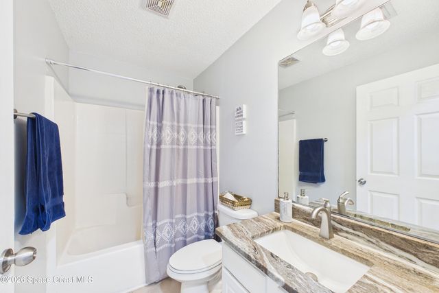 476 Ocala Street SW, Palm Bay, FL 32908
