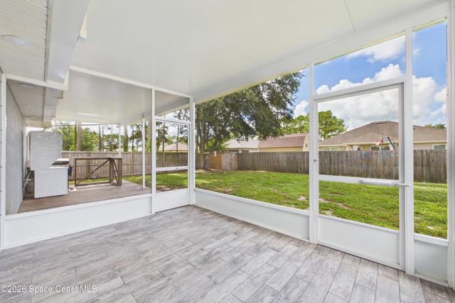 476 Ocala Street SW, Palm Bay, FL 32908