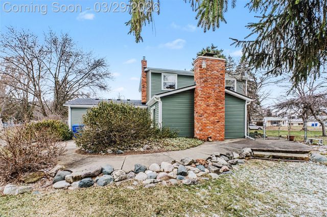 2686 Campbellgate Drive, Waterford Charter Township, MI 48329