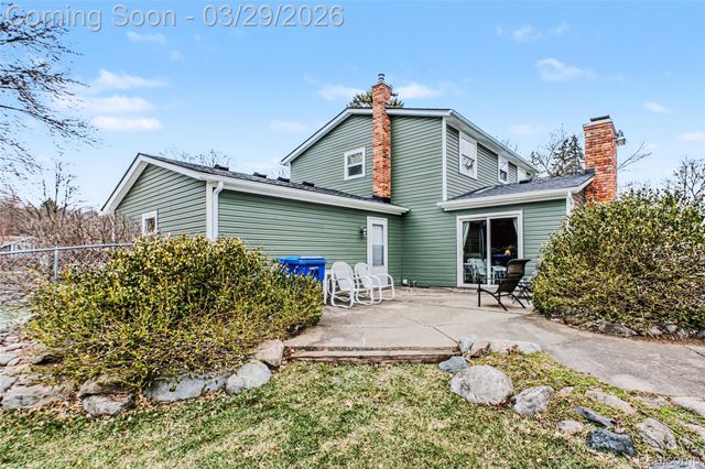 2686 Campbellgate Drive, Waterford Charter Township, MI 48329