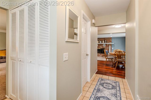 2686 Campbellgate Drive, Waterford Charter Township, MI 48329