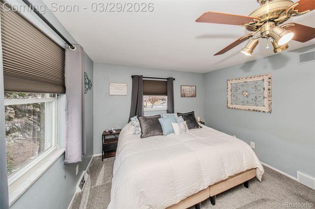 2686 Campbellgate Drive, Waterford Charter Township, MI 48329