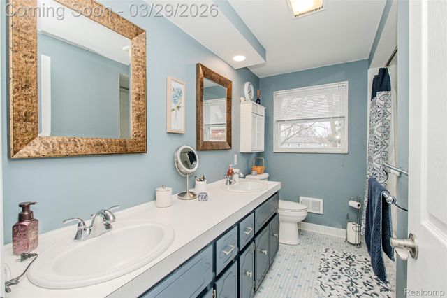 2686 Campbellgate Drive, Waterford Charter Township, MI 48329