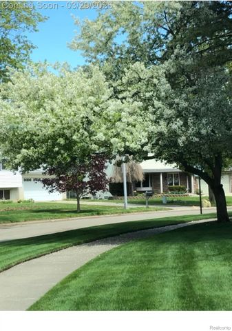 2686 Campbellgate Drive, Waterford Charter Township, MI 48329