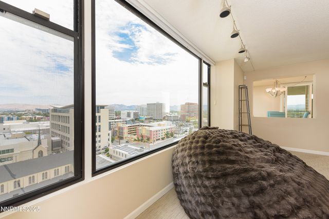 280 Island Avenue APT 1602, Reno, NV 89501