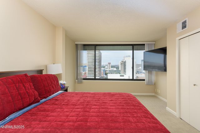280 Island Avenue APT 1602, Reno, NV 89501