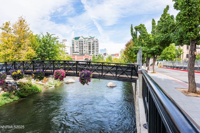 280 Island Avenue APT 1602, Reno, NV 89501