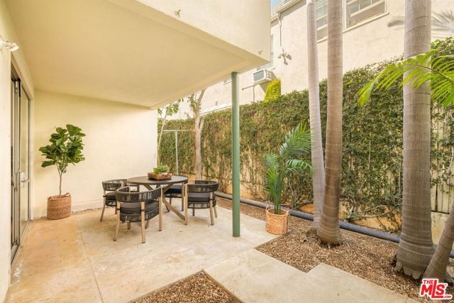 515 S Oakland Avenue 2A, Pasadena, CA 91101