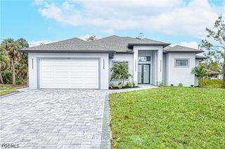 821 Atherton AVE, Lehigh Acres, FL 33971