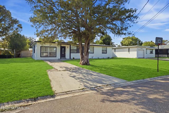 11310 VERA Drive, Jacksonville, FL 32218