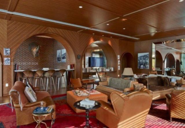 1300 S Miami ave. 3908, Miami, FL 33130