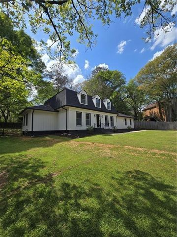 3832 Finger Creek SW, Lilburn, GA 30047