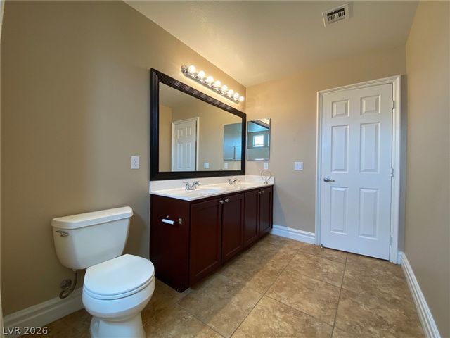 6694 Aviston Street, Las Vegas, NV 89148