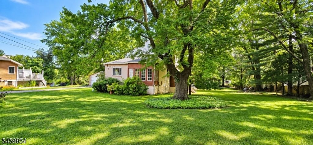 1486 Alps Rd, Wayne Twp., NJ 07470 — exterior