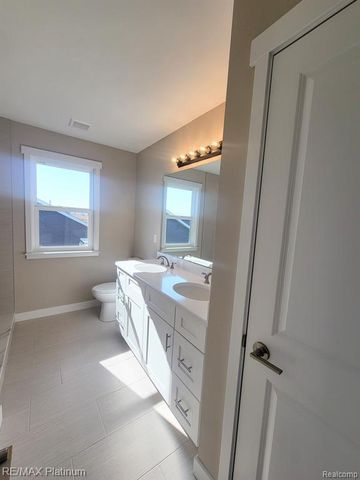 13107 Stony Brook Pass, Linden, MI 48451