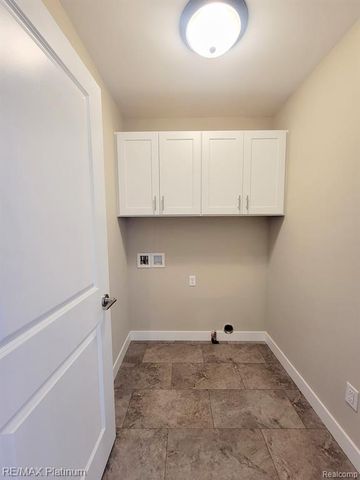 13107 Stony Brook Pass, Linden, MI 48451