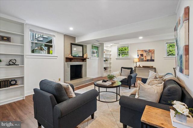 2502 CULPEPER RD, Alexandria, VA 22308