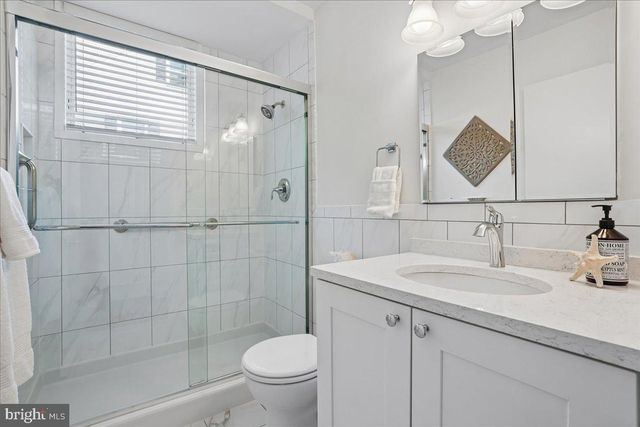 2502 CULPEPER RD, Alexandria, VA 22308