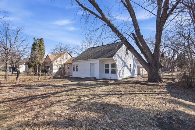 5122 Morgan Avenue N, Minneapolis, MN 55430