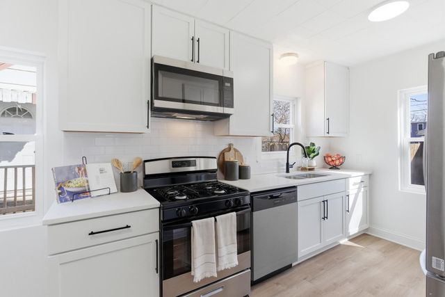 5122 Morgan Avenue N, Minneapolis, MN 55430