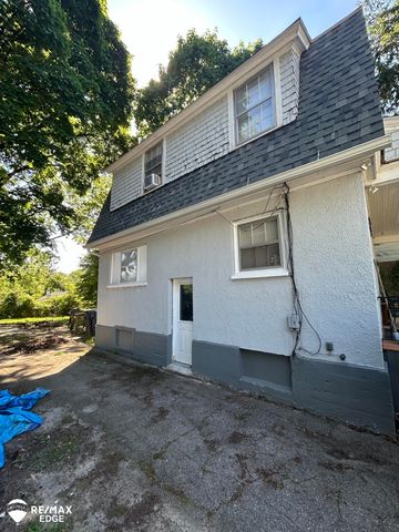 2233 Joliet Street, Flint, MI 48504