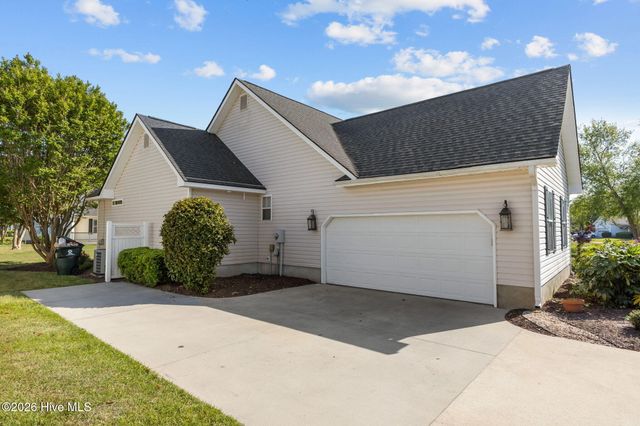 112 Carefree Lane, Morehead City, NC 28557