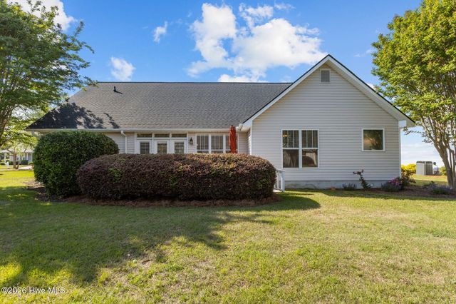 112 Carefree Lane, Morehead City, NC 28557