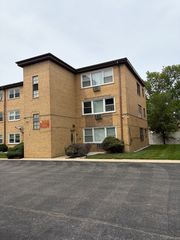 10739 S Pulaski Road 2d, Chicago, IL 60655
