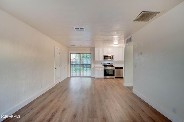 6413 S 21ST Place, Phoenix, AZ 85042