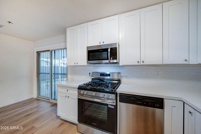 6413 S 21ST Place, Phoenix, AZ 85042
