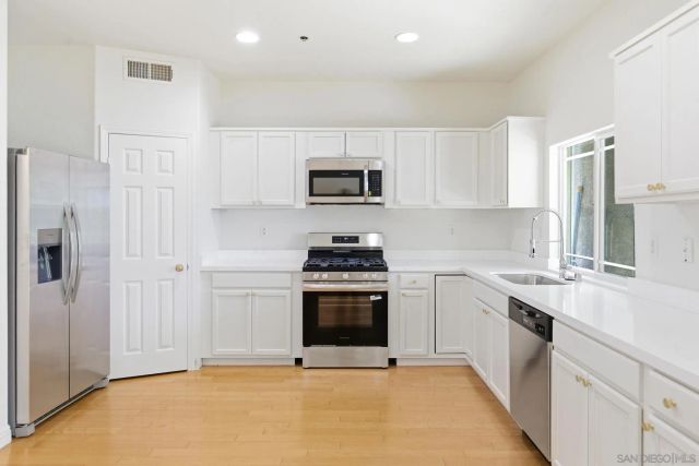 820 Plumeria St, San Marcos, CA 92069