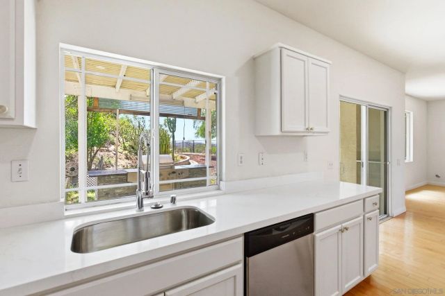 820 Plumeria St, San Marcos, CA 92069