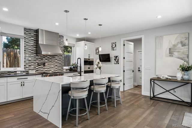 966 Saint Paul Street, Denver, CO 80206
