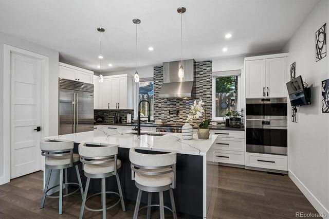 966 Saint Paul Street, Denver, CO 80206