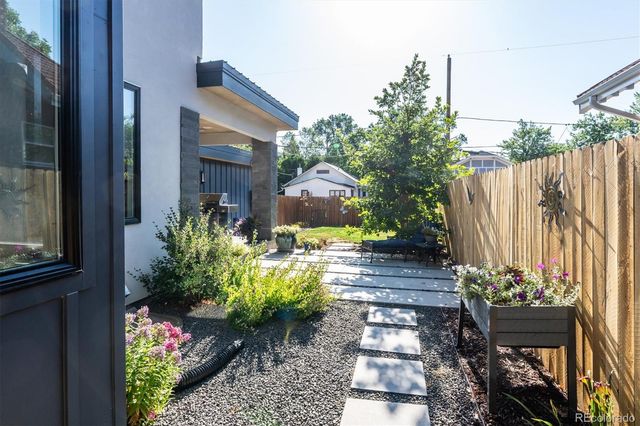 966 Saint Paul Street, Denver, CO 80206