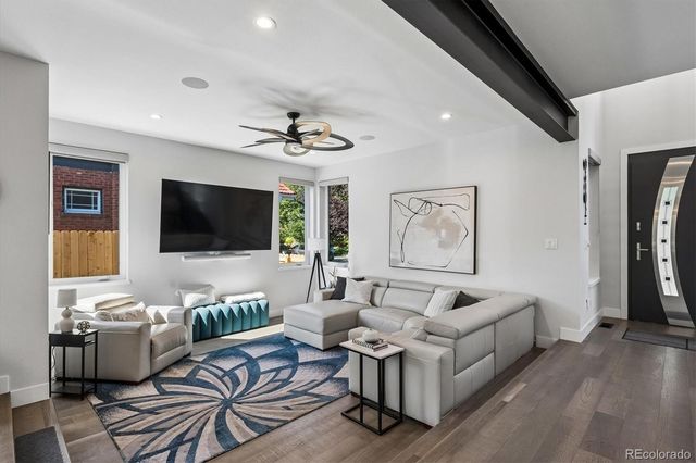 966 Saint Paul Street, Denver, CO 80206