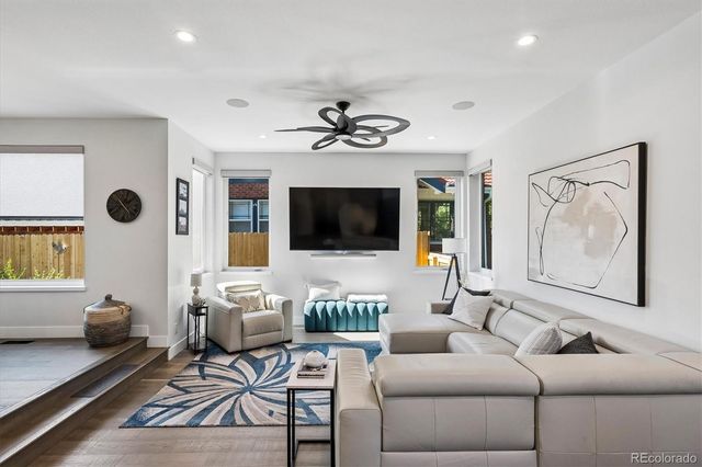 966 Saint Paul Street, Denver, CO 80206