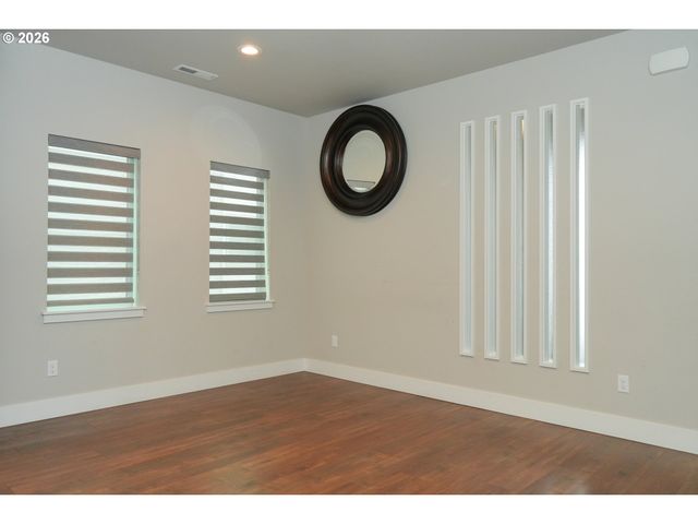 16625 Se PLEASANT VALLEY Pkwy, Happy Valley, OR 97086