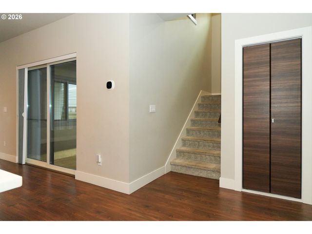 16625 Se PLEASANT VALLEY Pkwy, Happy Valley, OR 97086