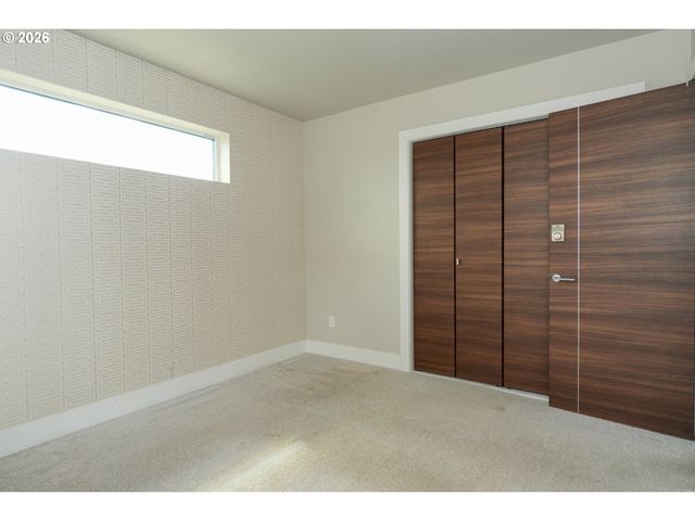 16625 Se PLEASANT VALLEY Pkwy, Happy Valley, OR 97086