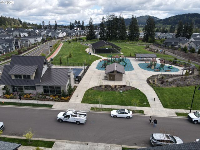 16625 Se PLEASANT VALLEY Pkwy, Happy Valley, OR 97086