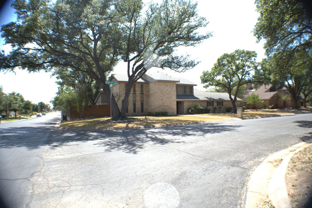 Image 1 of property listing at 3101 Ridgecrest Lane, San Angelo, TX 76904