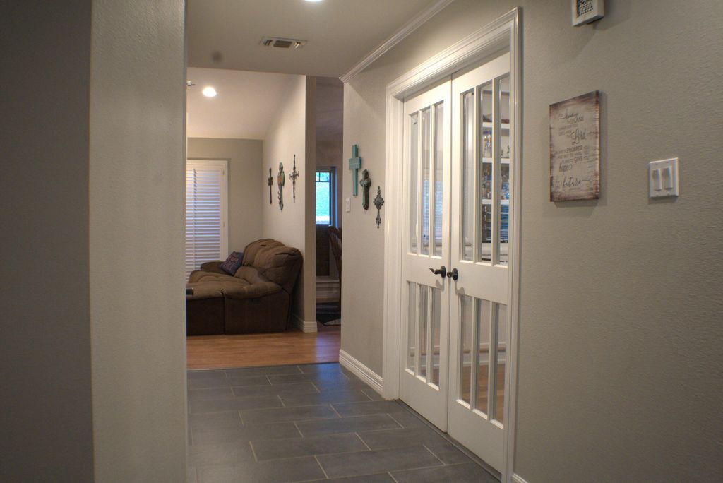Image 11 of property listing at 3101 Ridgecrest Lane, San Angelo, TX 76904