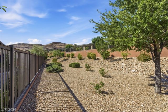 6759 Ivory Sage Street, Las Vegas, NV 89148