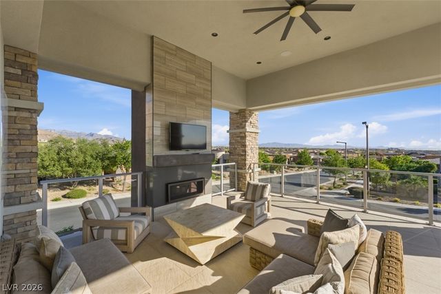 6759 Ivory Sage Street, Las Vegas, NV 89148