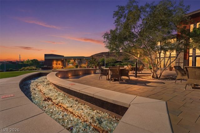 6759 Ivory Sage Street, Las Vegas, NV 89148