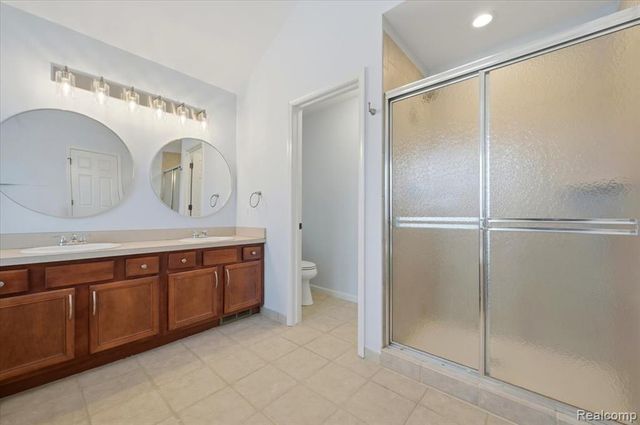 41160 Maplewood Drive, Canton, MI 48187